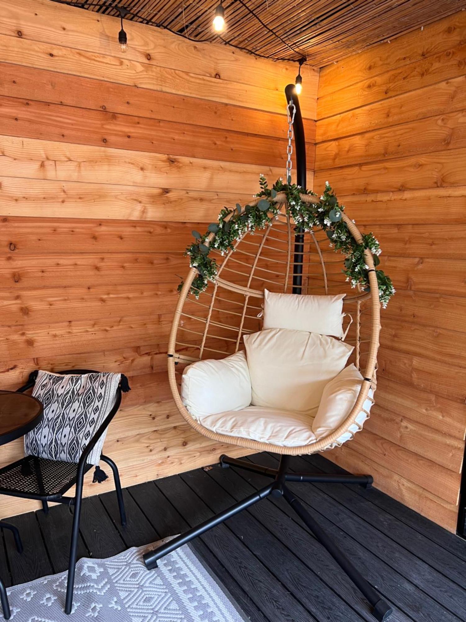 Luxury Courtyard Studio In Llangollen Ngoại thất bức ảnh